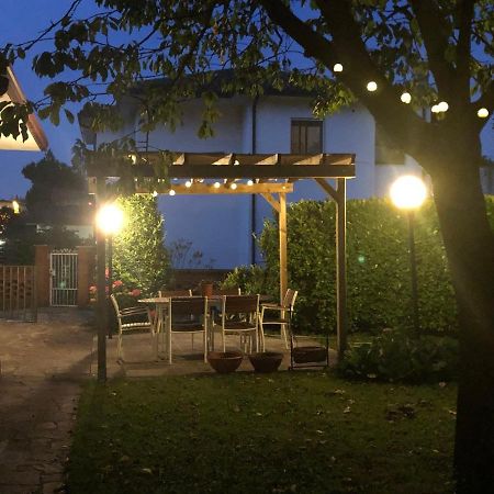 In Giardino B&B Cassina de' Pecchi Kültér fotó
